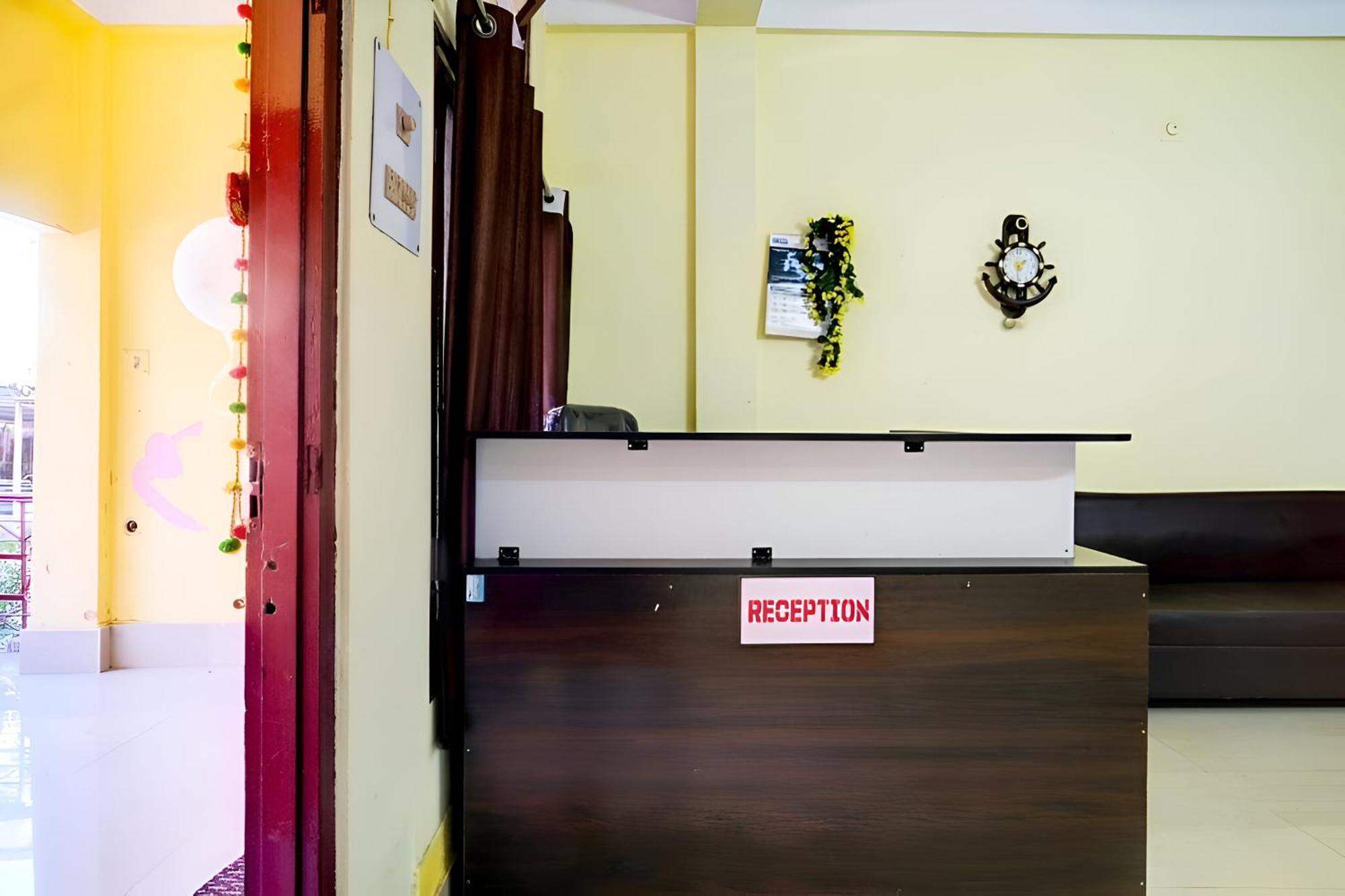 Capital Heritage Homestay Guwahati Exteriör bild