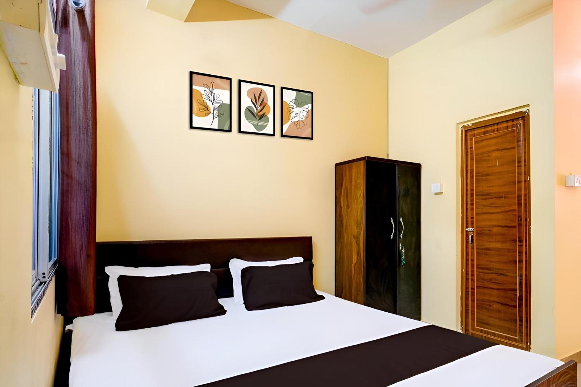 Capital Heritage Homestay Guwahati Exteriör bild