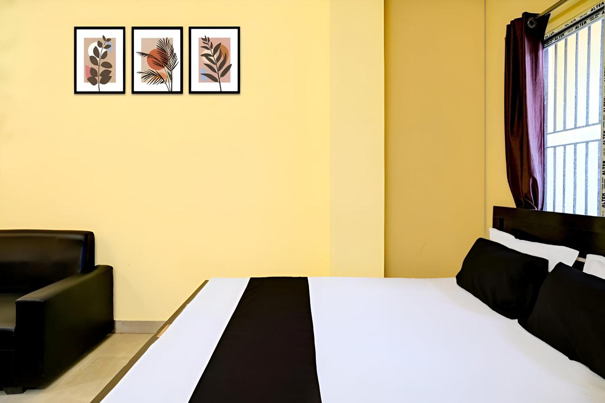 Capital Heritage Homestay Guwahati Exteriör bild