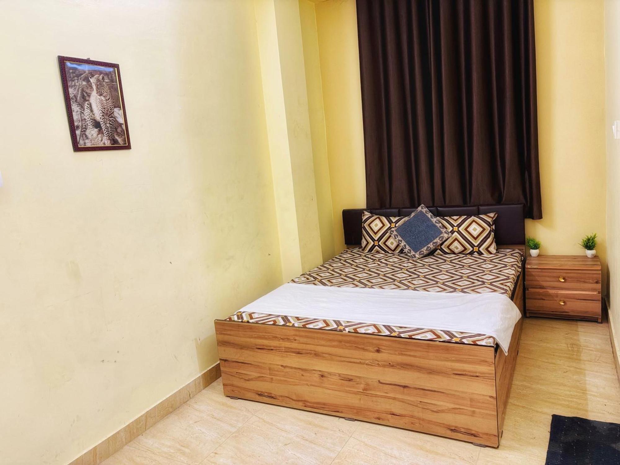 Capital Heritage Homestay Guwahati Exteriör bild