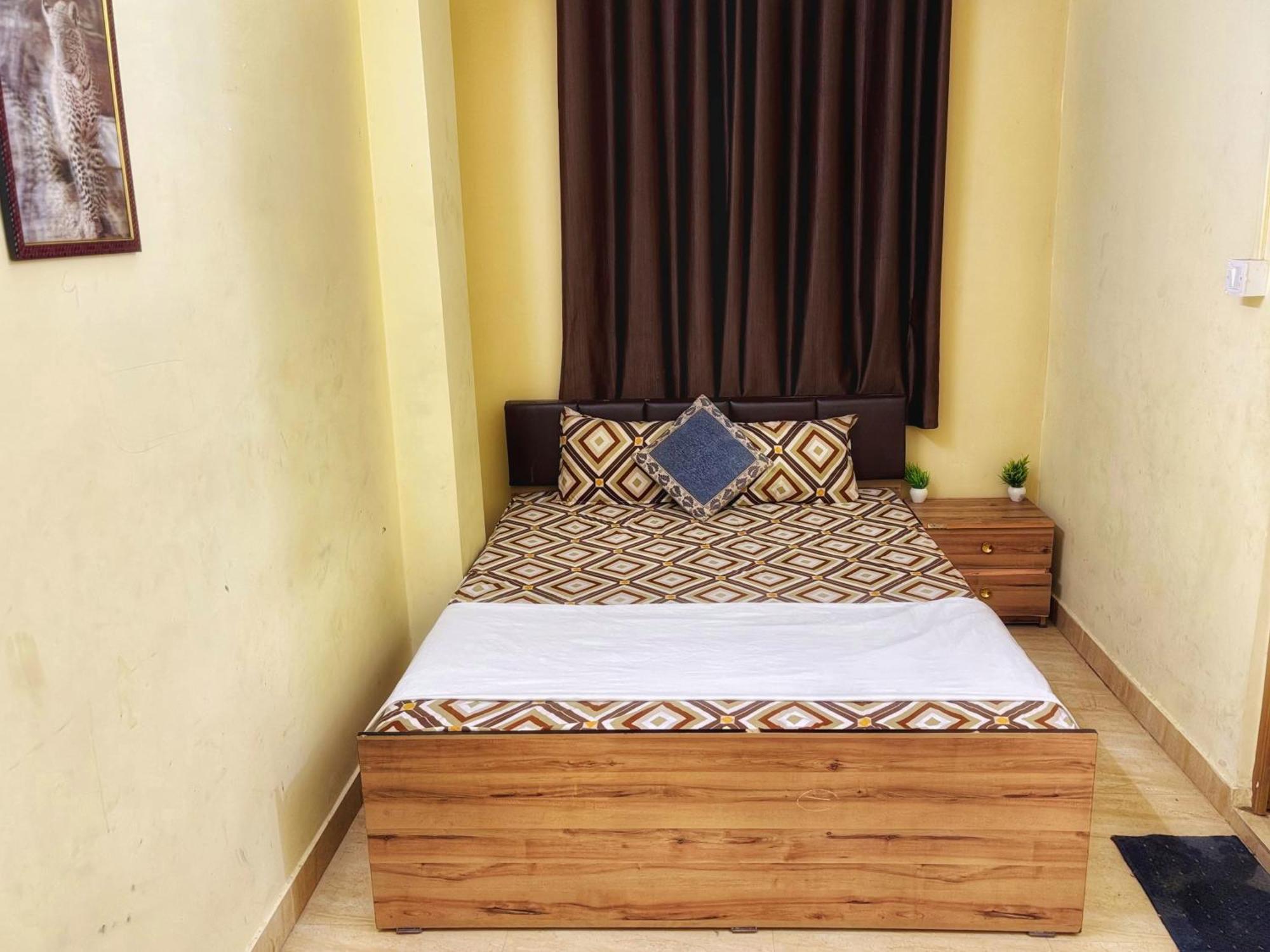 Capital Heritage Homestay Guwahati Exteriör bild