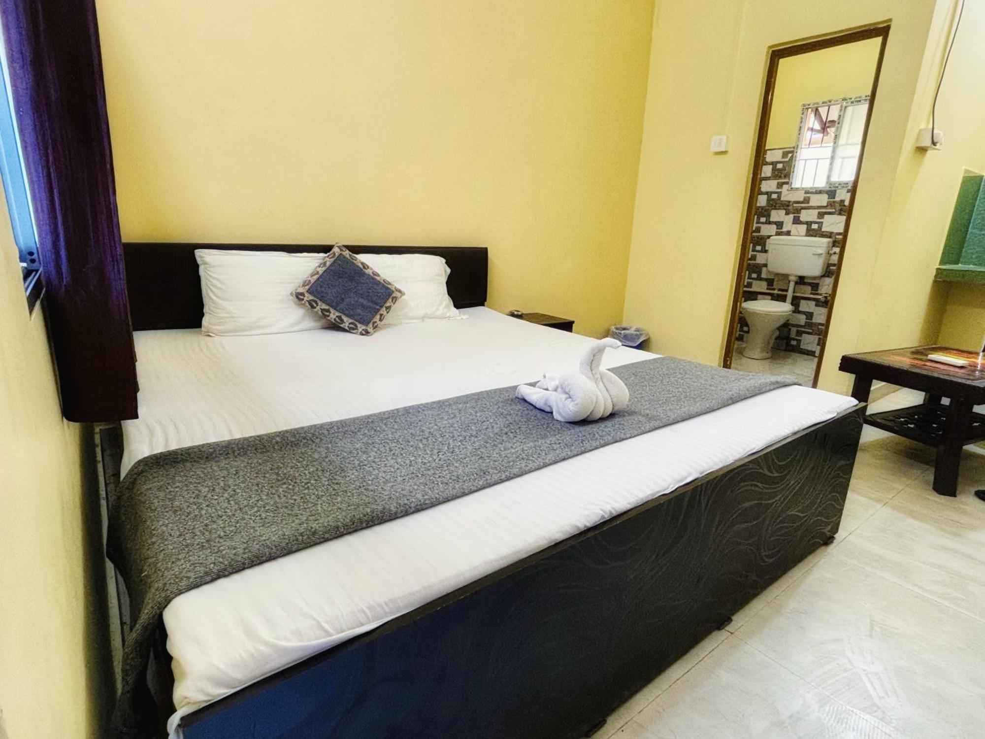 Capital Heritage Homestay Guwahati Exteriör bild