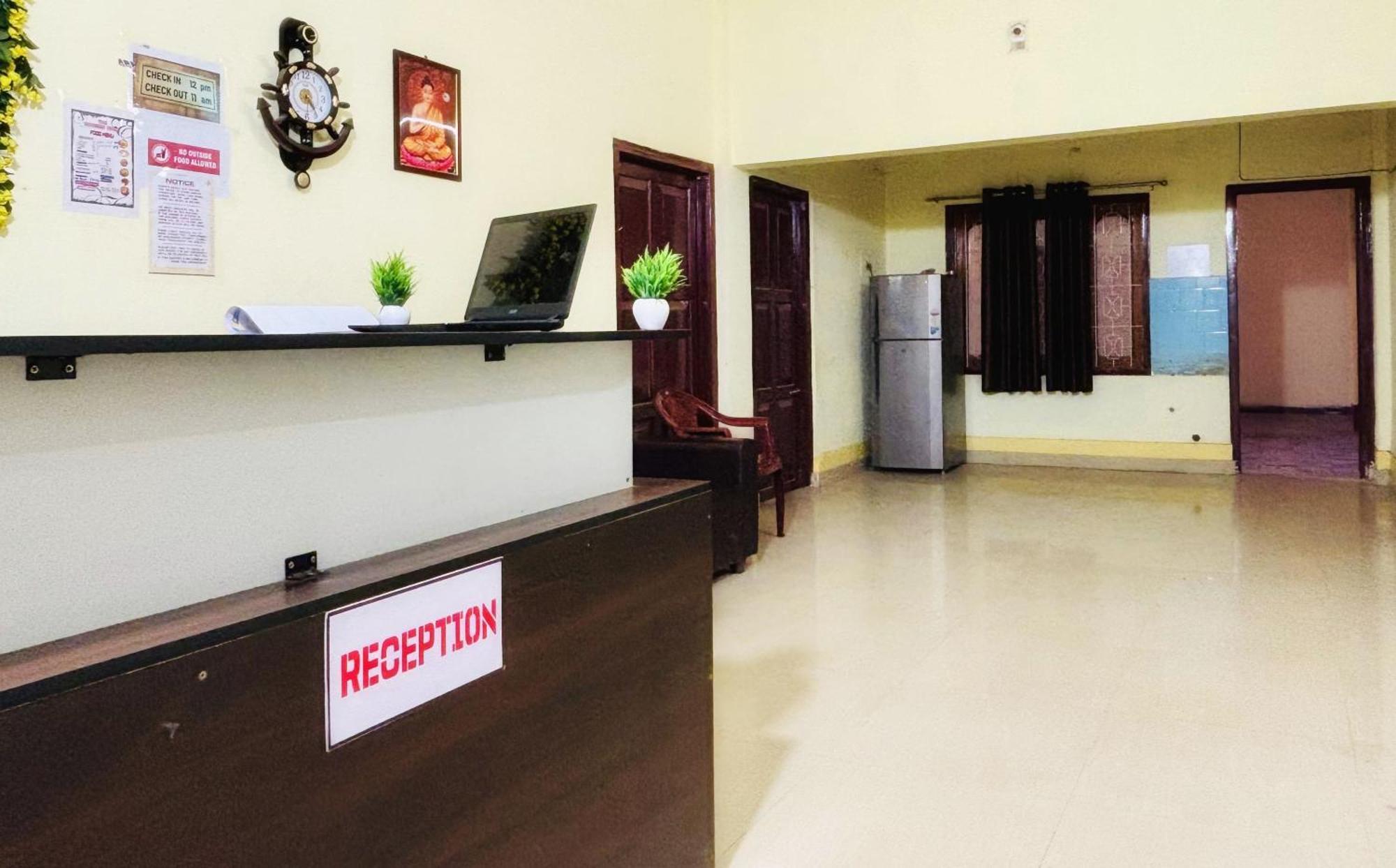 Capital Heritage Homestay Guwahati Exteriör bild